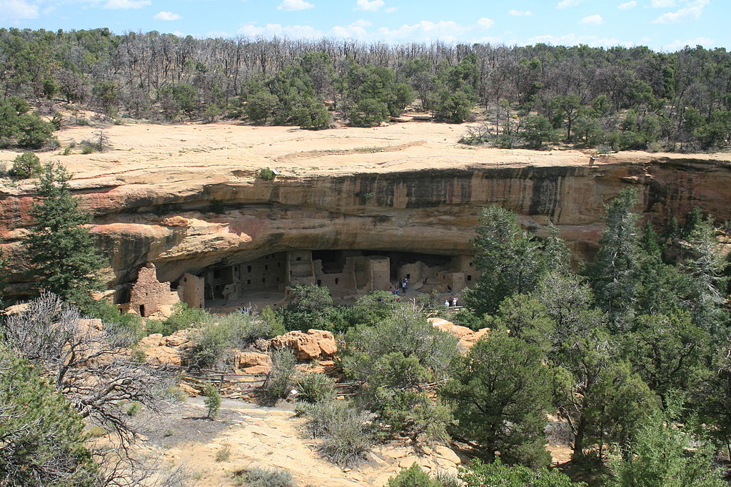 Spruce Tree House and Alcove